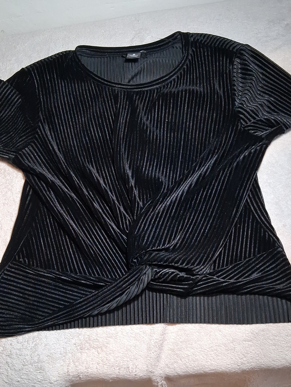 Aqua Black Ribbed Velvet Twist-Front Short Sleeve Top